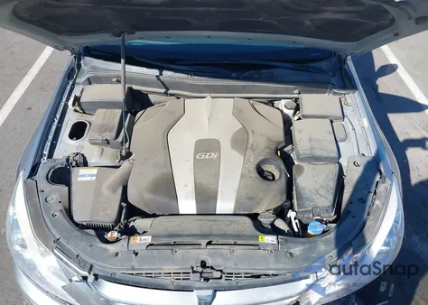 2012 Hyundai Genesis 3.8 z USA, uszkodzony, nr VIN KMHGC4DD3CU169321